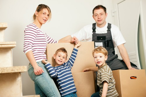Affordable Whitecity student storage for moving day needs