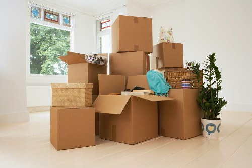 Safe loading and transport for local moving services in Whitecity