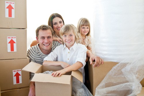 Apartment move with small removals team in Whitecity